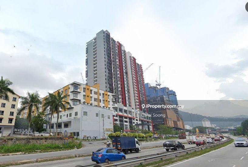 Renovated, Big Space, Fresh Air and Convenient Area