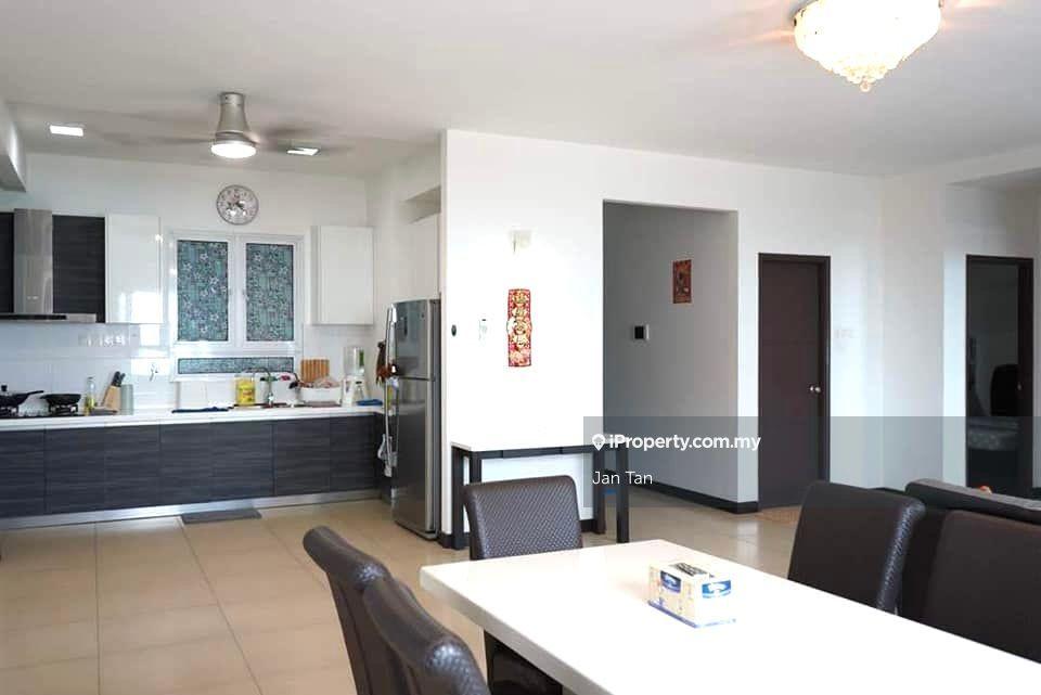 Pearl Regency 1561sf. 2 Car Parks - Strategic Location @ Udini Square