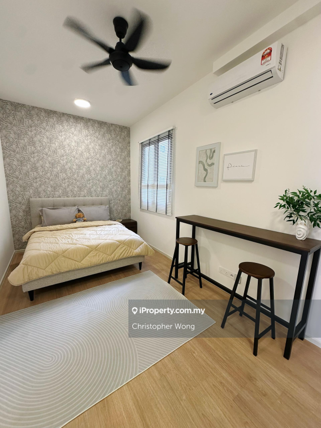 Laurel Residence