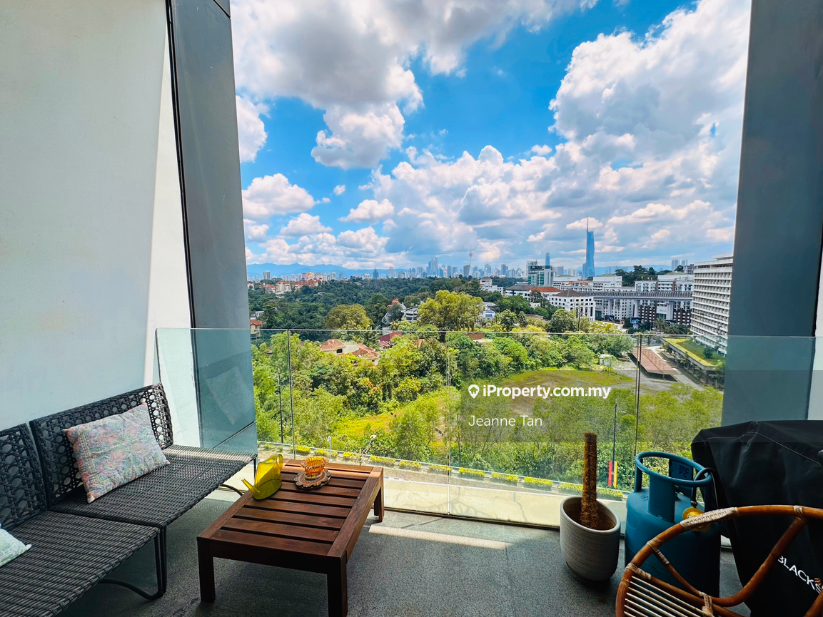 Unit with klcc and green view