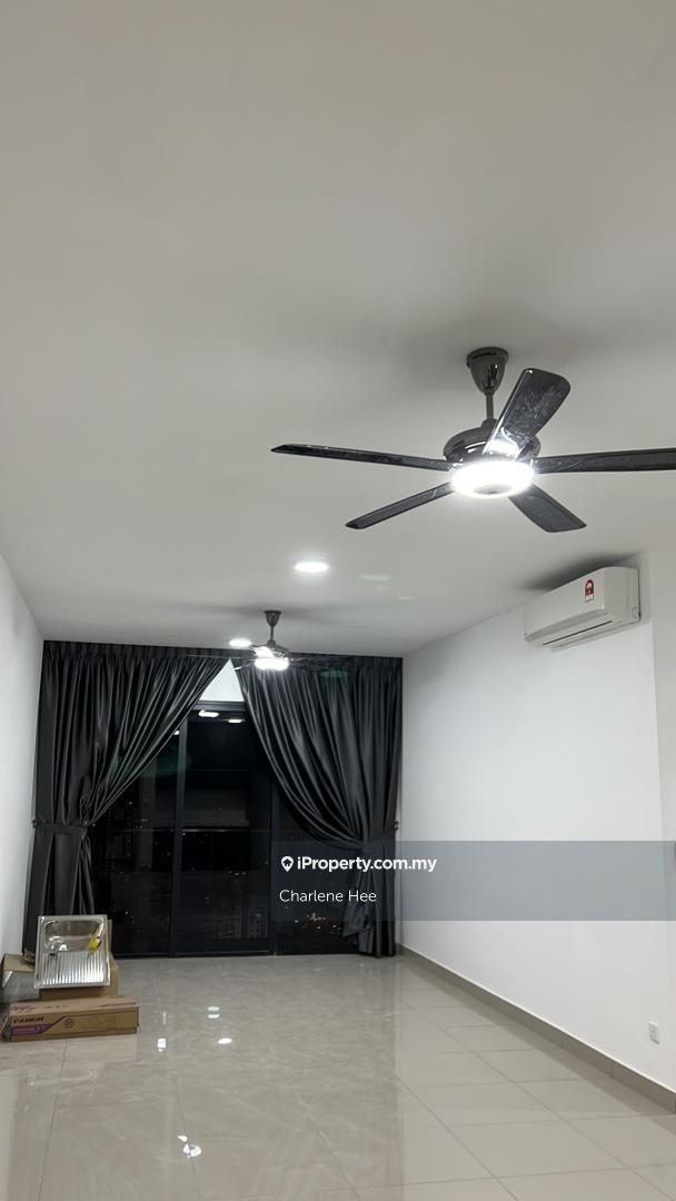 3 Bedrooms Partly furnished for rent.