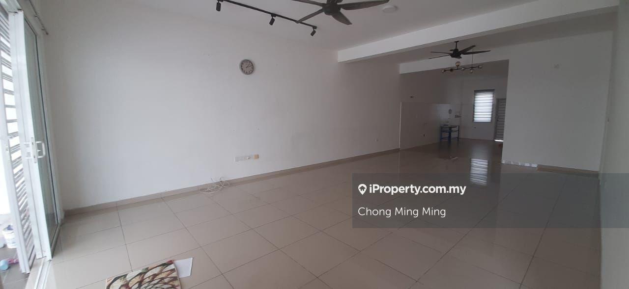 Suriaman 3 Double Storey Terrace House, Bandar Sri Sendayan