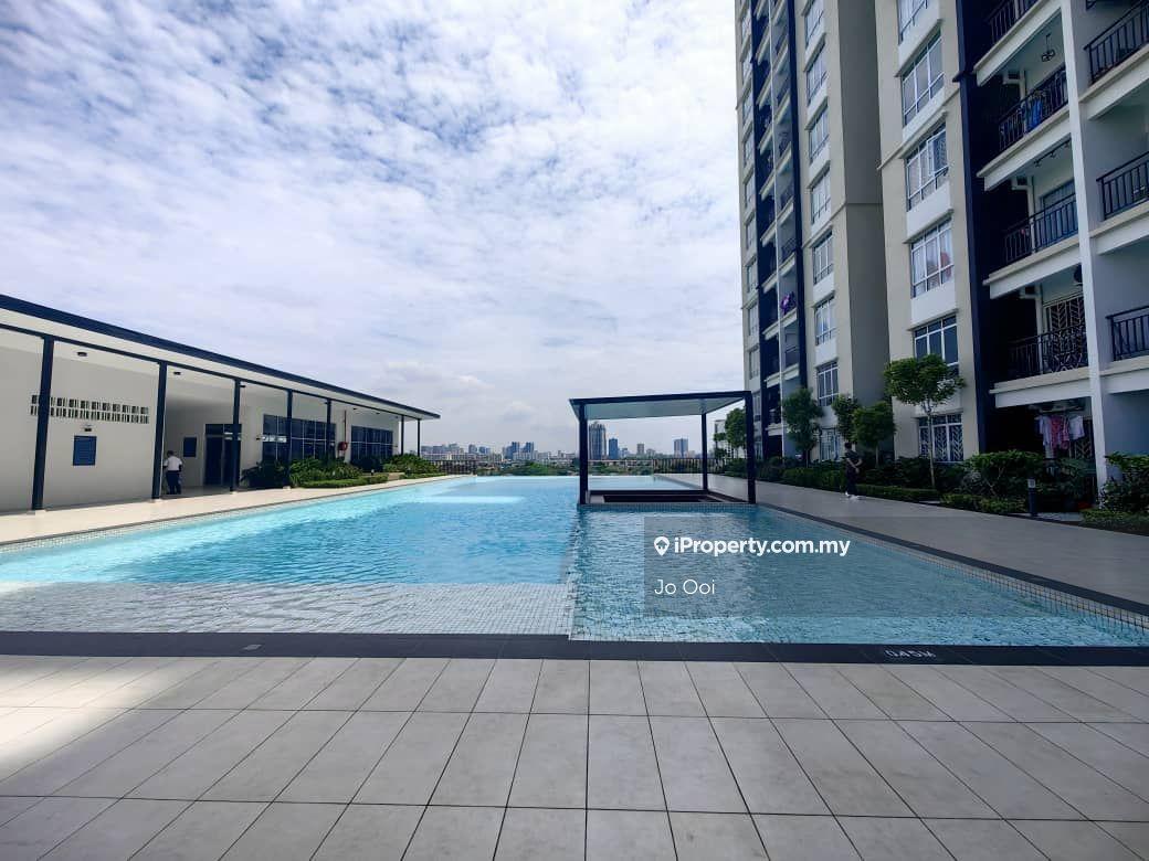 KL PJ Botaniqa residence pjs 1 new condo 3r2b with 2 carparks