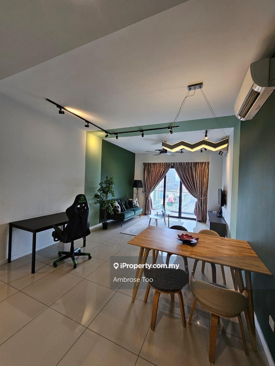 Fully furniture as photo , with high rental yield 4.3%