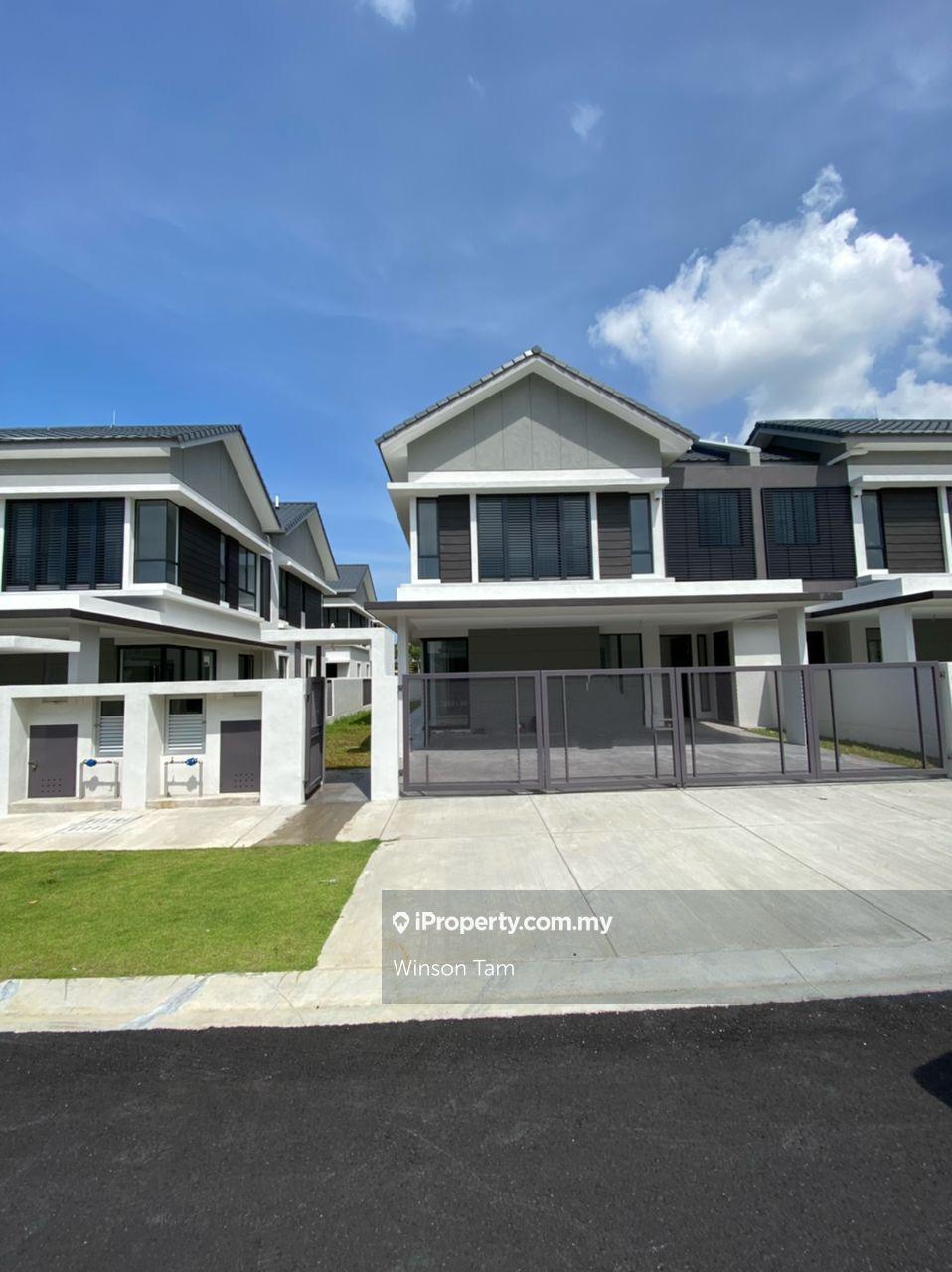 Semi-D house for Sale