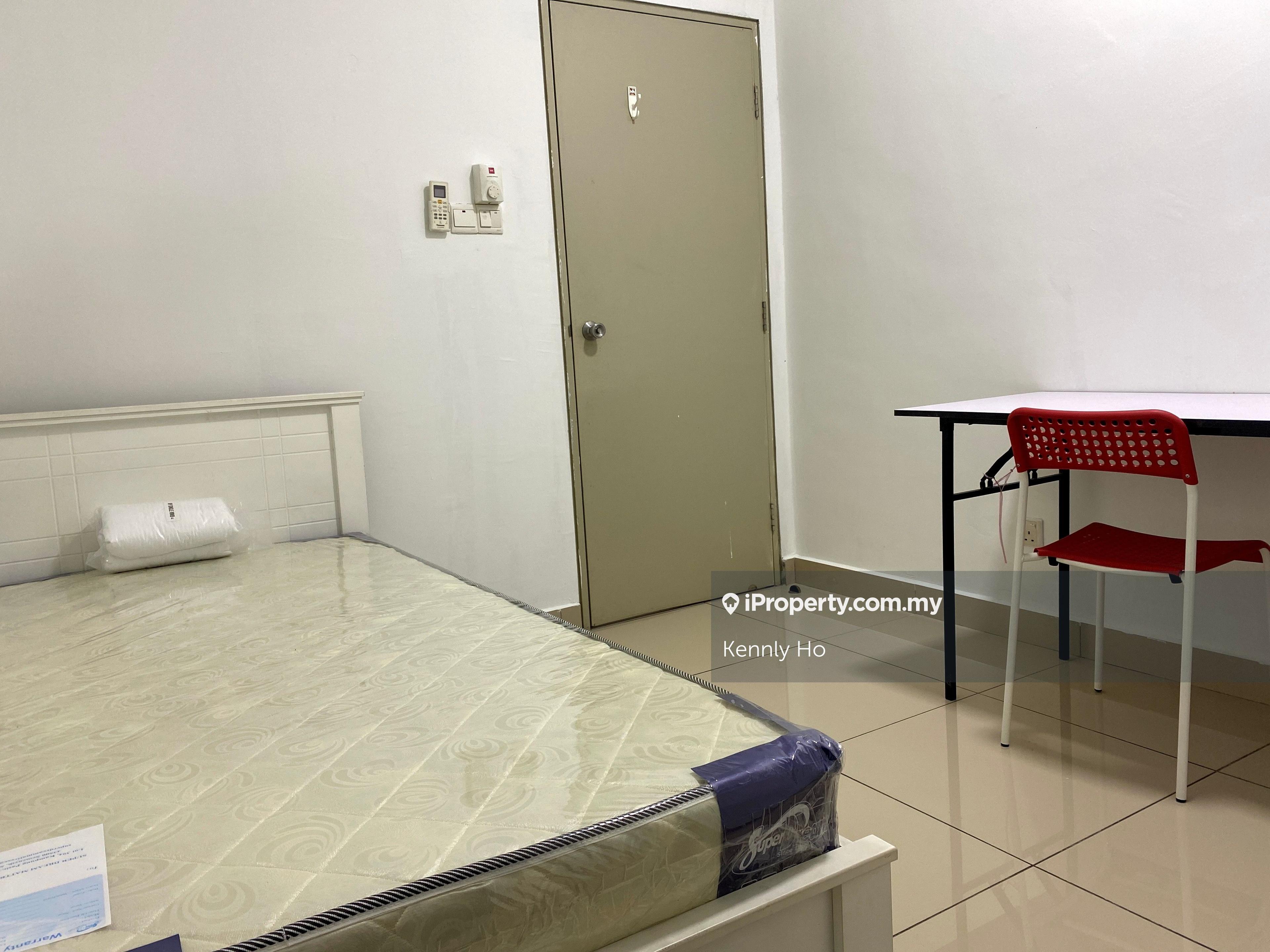 Pacific place medium room fully furnished lrt station 