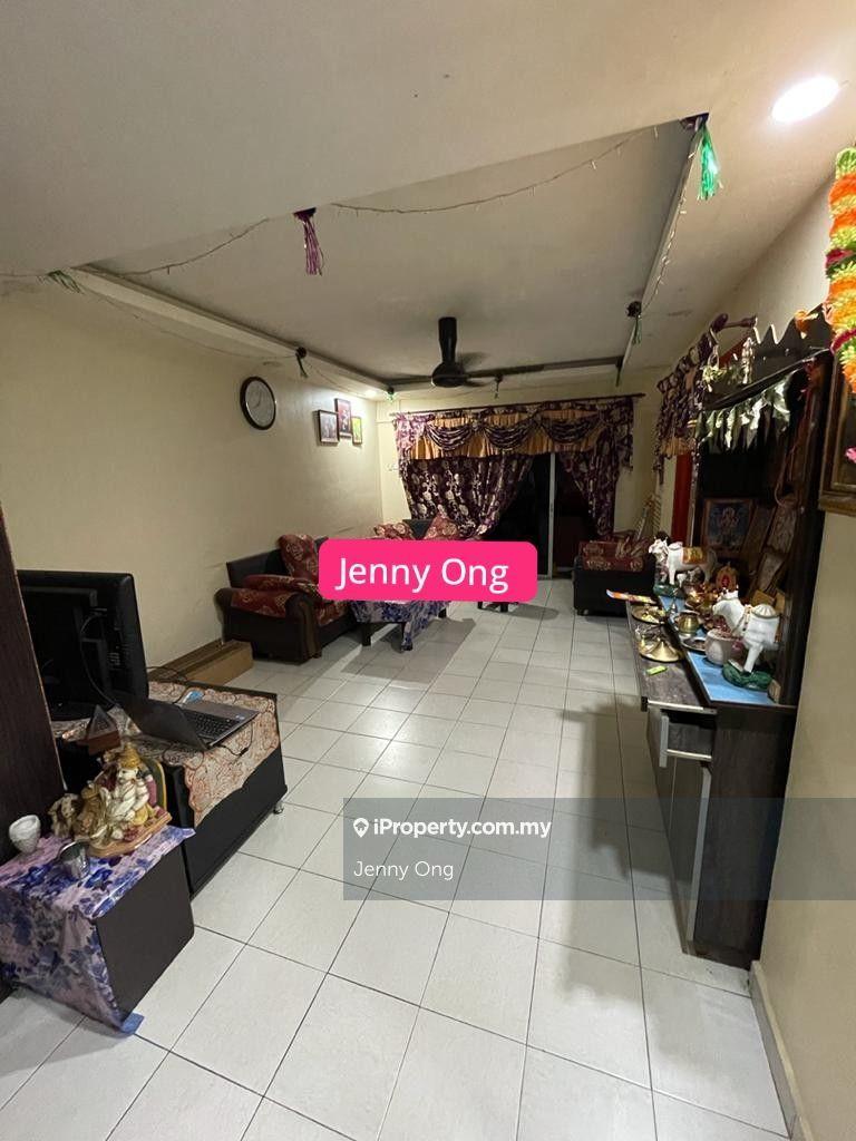 Seaview Vista Perdana Apartment,Jalan Kampung Gajah For Sale