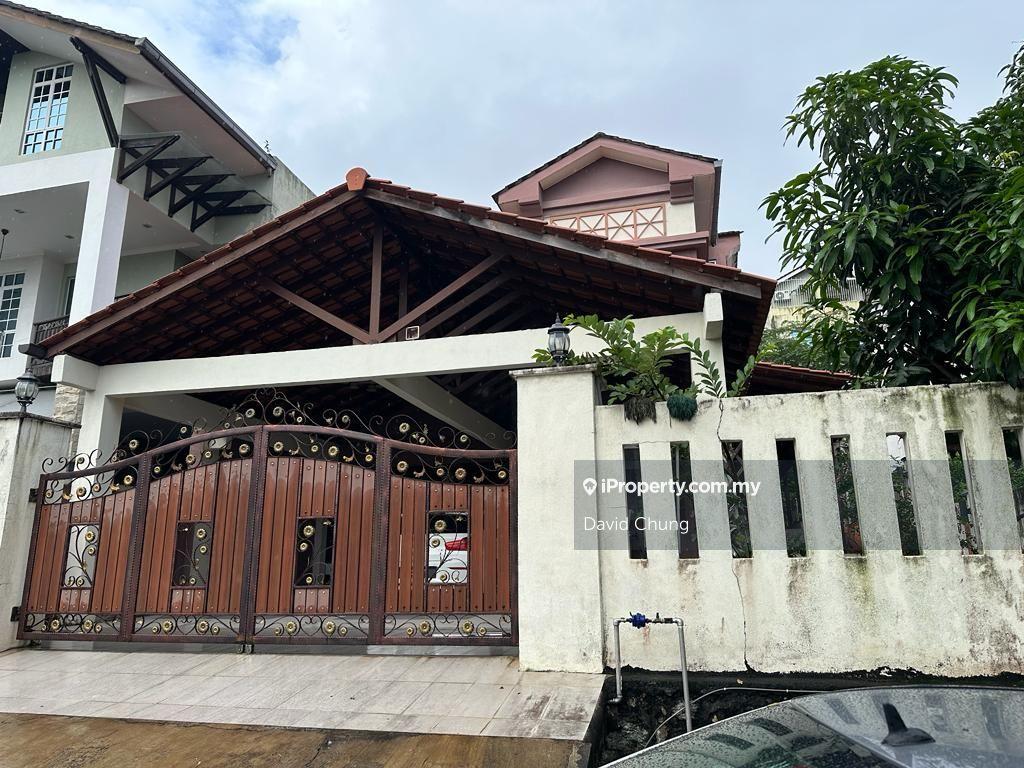 Ukay Perdana Semi D House For Sale