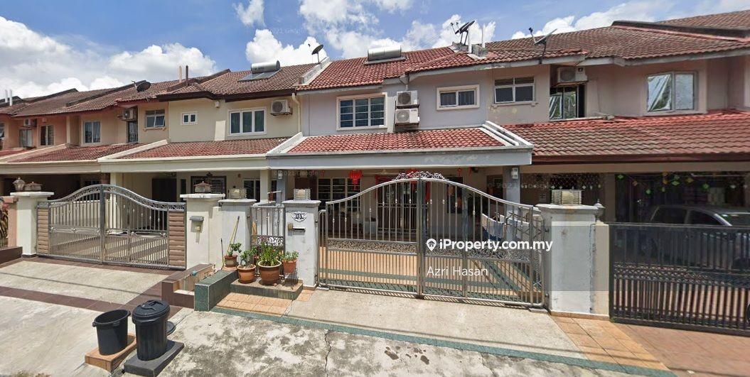 Facing Open Fully Furnished Ready to Move-In Nearby Shops