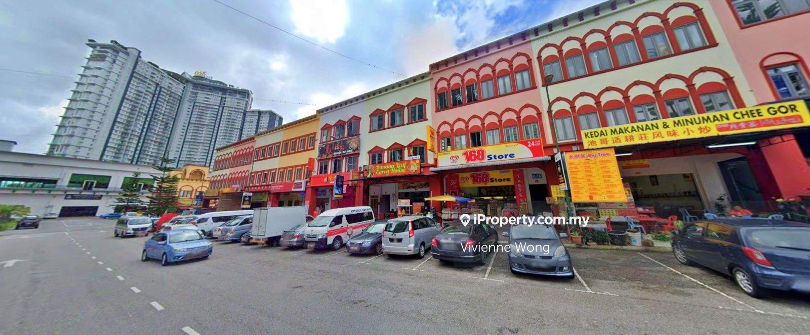 3-storey Shoplot @ Genting Permai Avenue, Genting Highlands Pahang