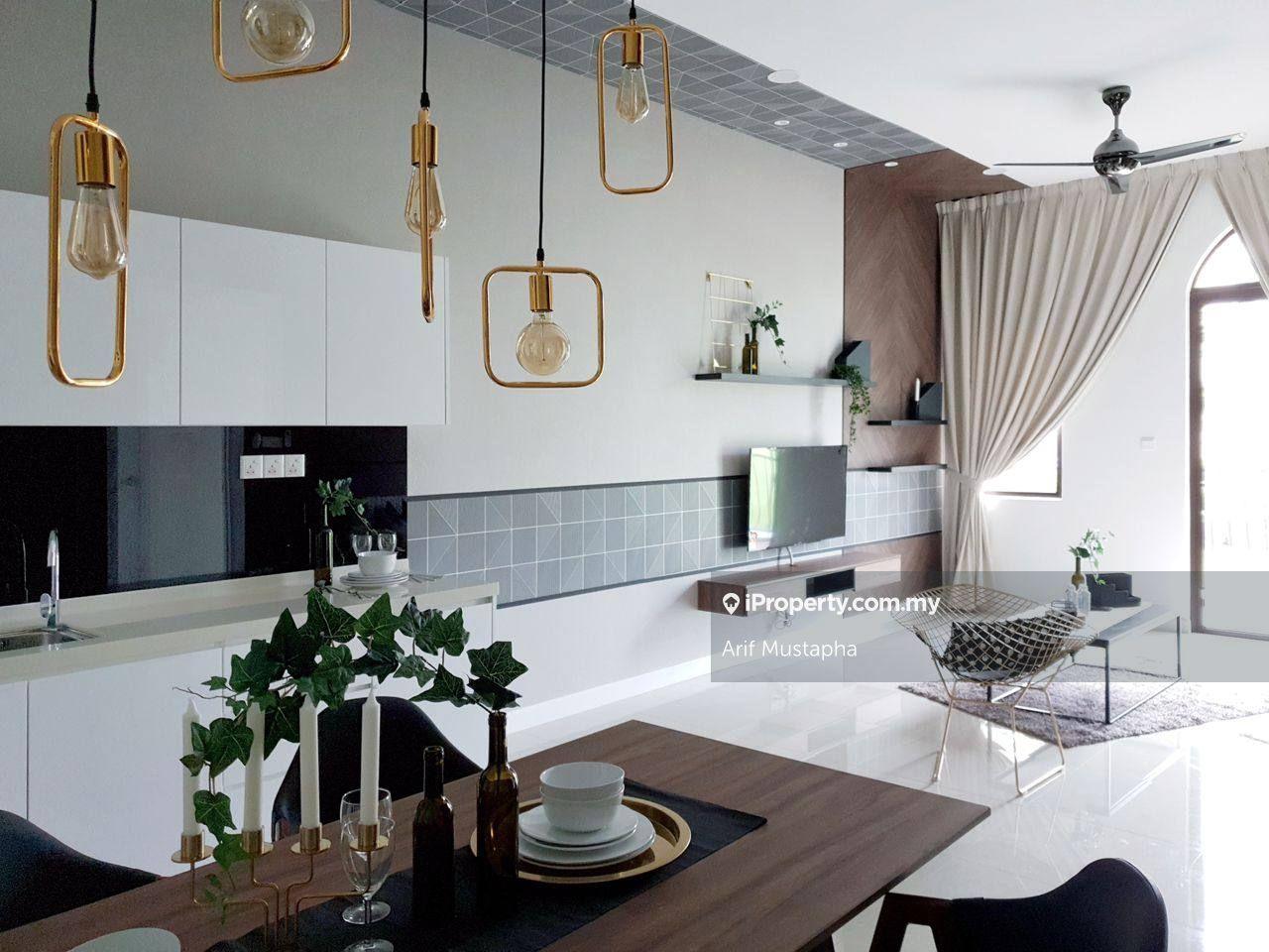 Fully Furnished Designer Unit at Isle of Kamares, Cyberjaya for Sale