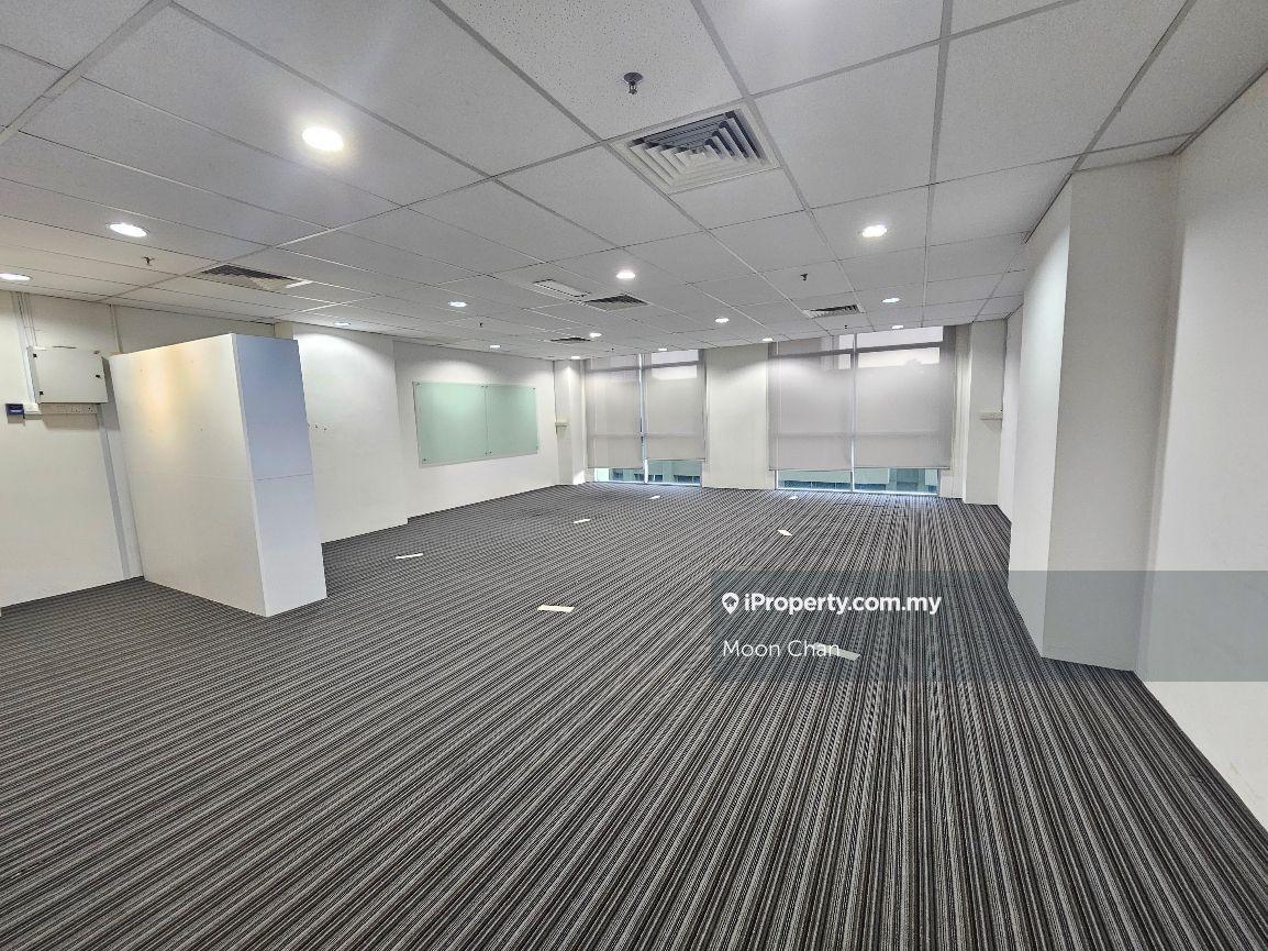 5% High Rental Yield, Door Steps to Publika Mall, various F&B