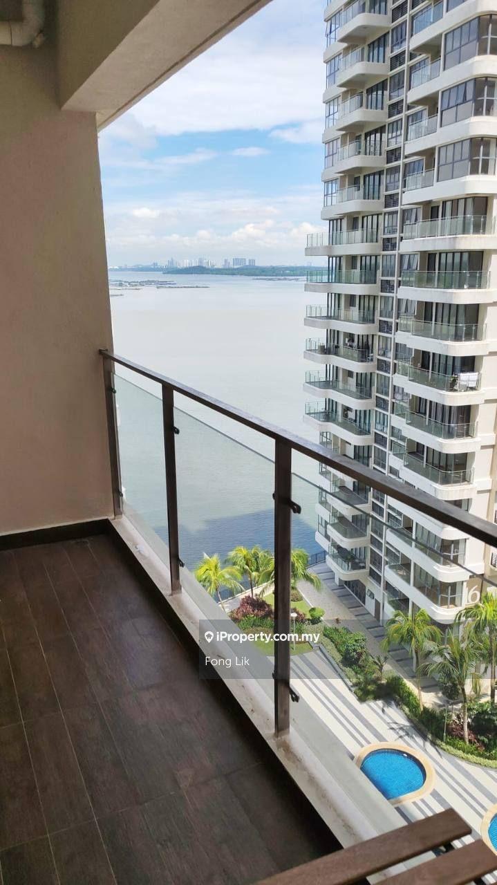 Fully Furnished  - City View  - 1 Car Park