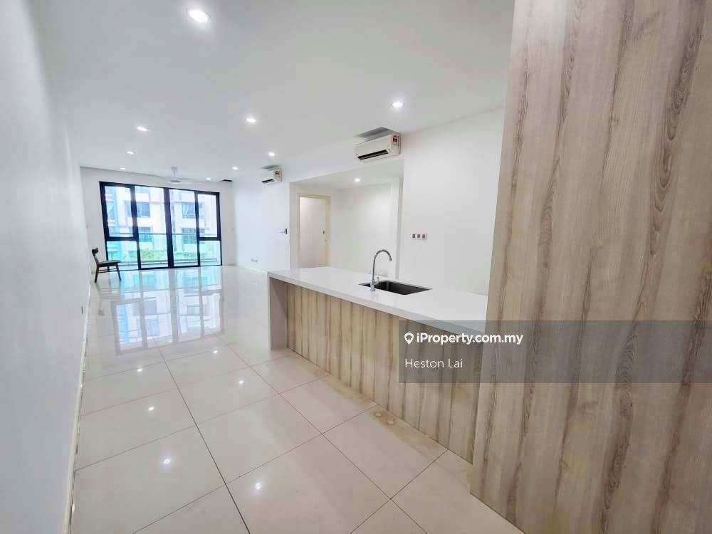 3 bedrooms & Partial furnished Only Rm 2500