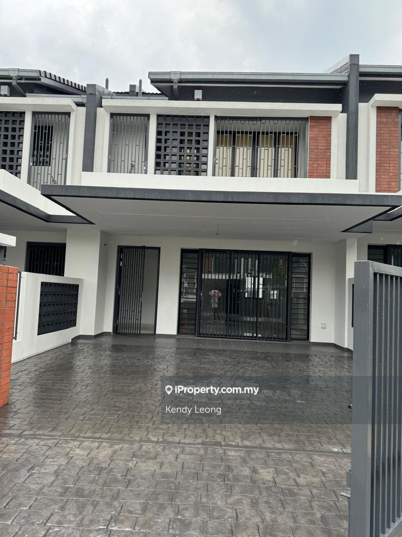 Elmina Green 6 Double Storey Link House