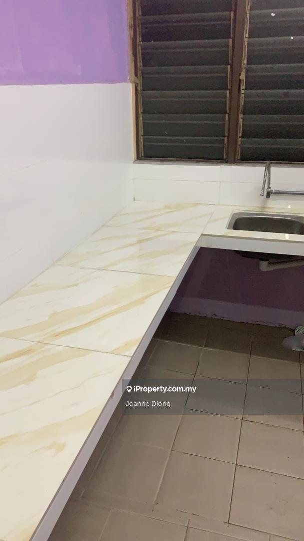 Subang Perdana Flat @Shah Alam