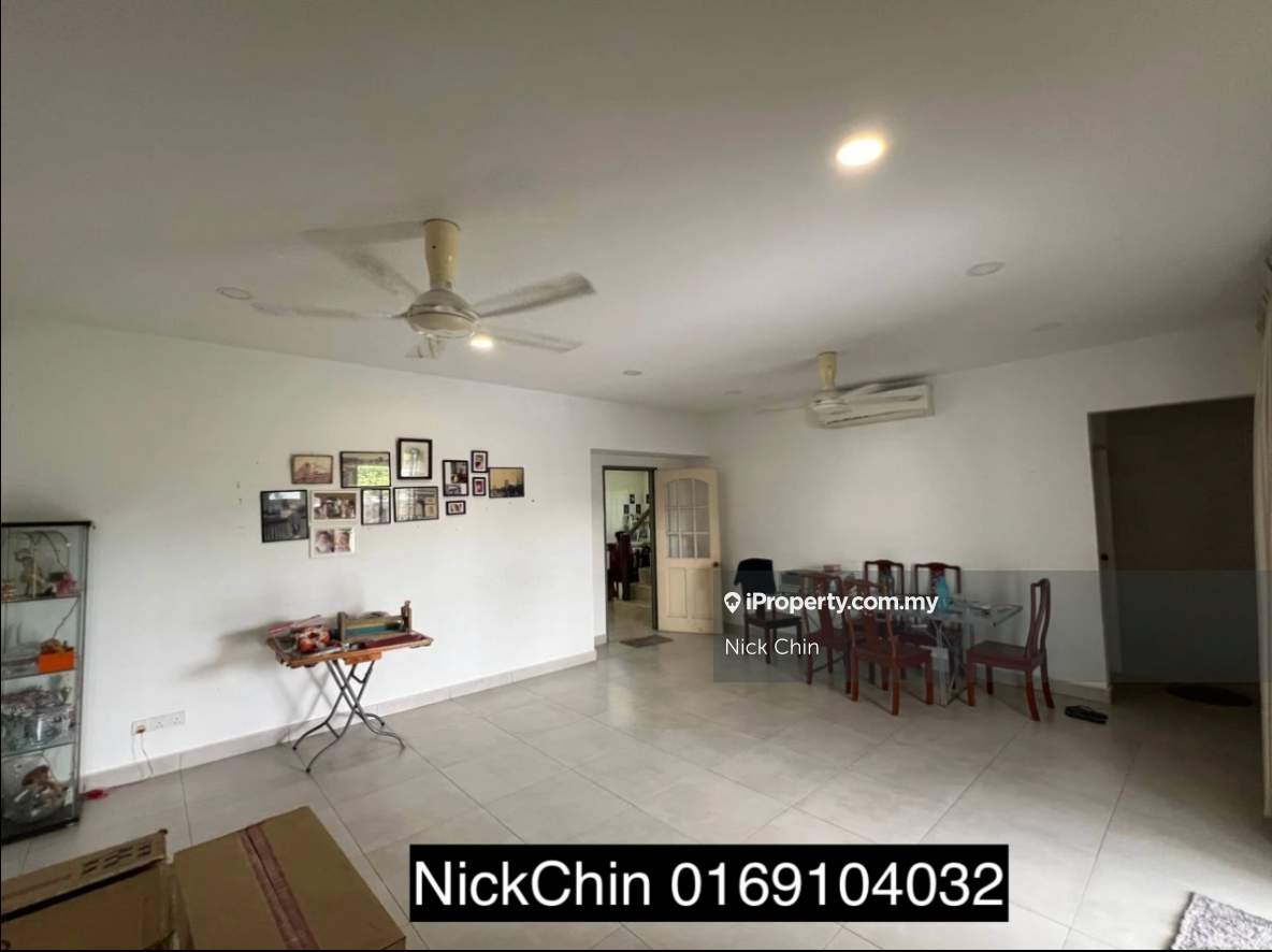 SS 1, Kampung Tunku, Petaling Jaya Semi-D For Sale!!