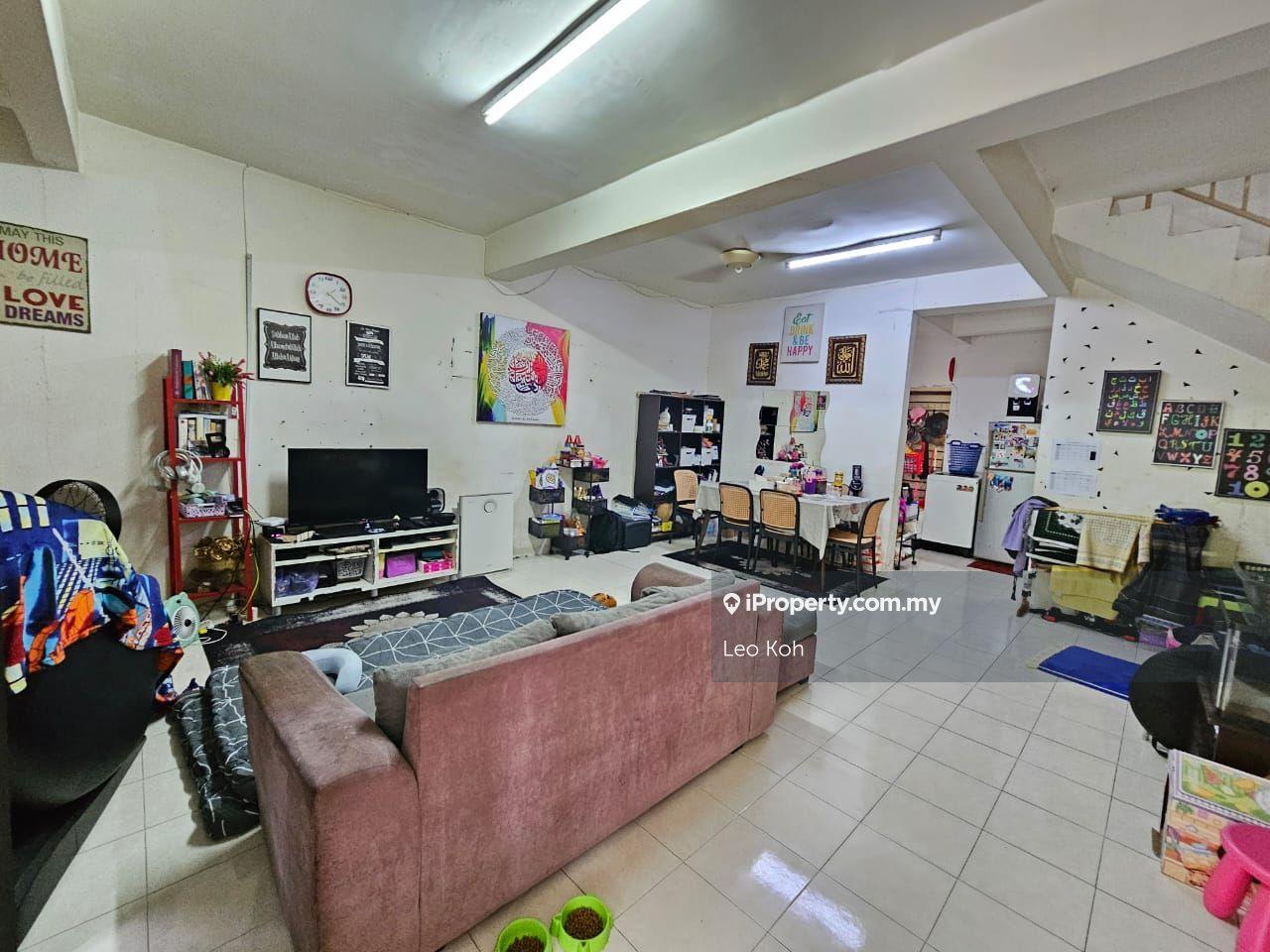 2 Storey Landed House Puj 9 No Facing House Ample Parking Gatedguarded