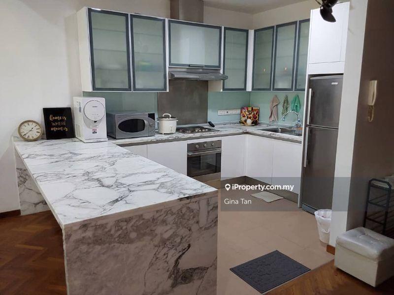 3 bedrooms unit at Straits Quay