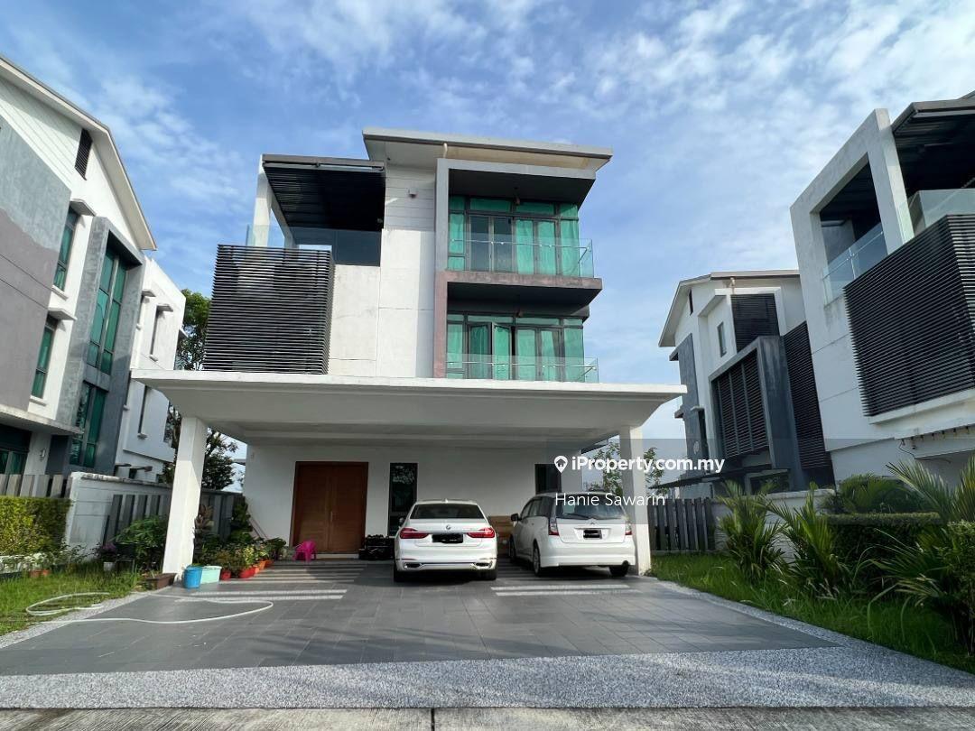 3 storey bungalow Astonia 1 Sejati Residence