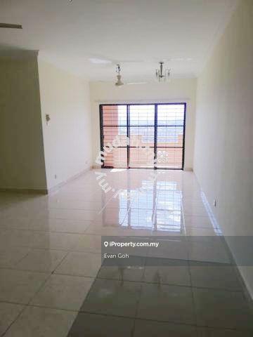 Villamas apartment puchong jaya freehold high floor windy
