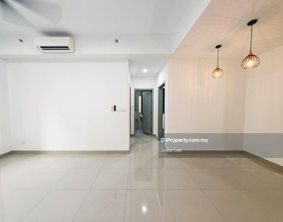 Utropolis Paramount Condo for sale for rent in Glenmarie Shah Alam