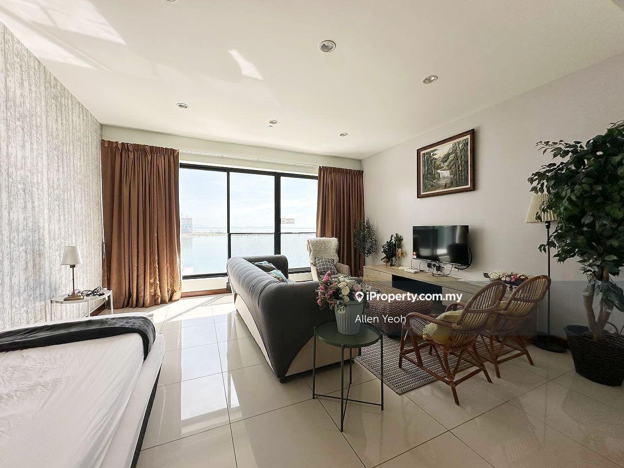 Sunrise Gurney, Rare Seaview 1280sf Fully Renvoated, Near Gurney Bay