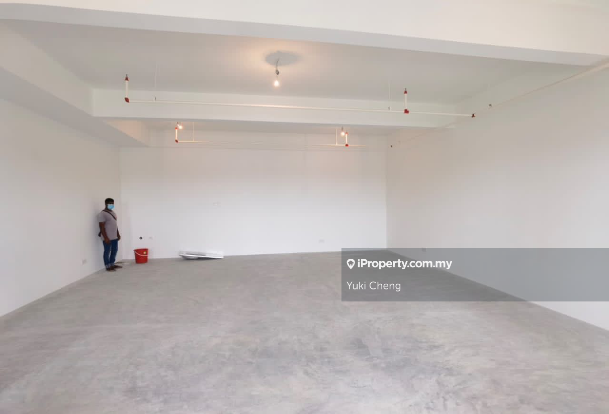 Level 4, Renovated for Carpet