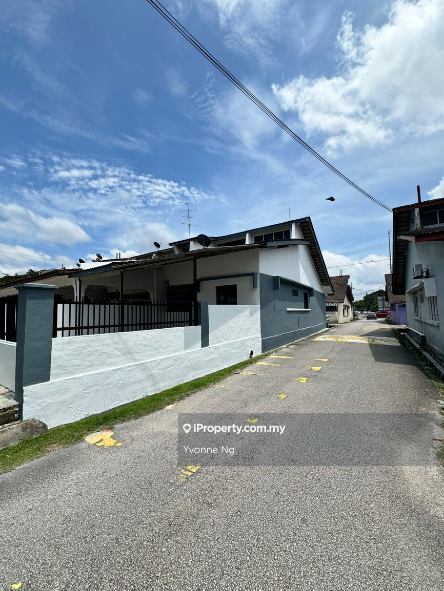 Taman Perling