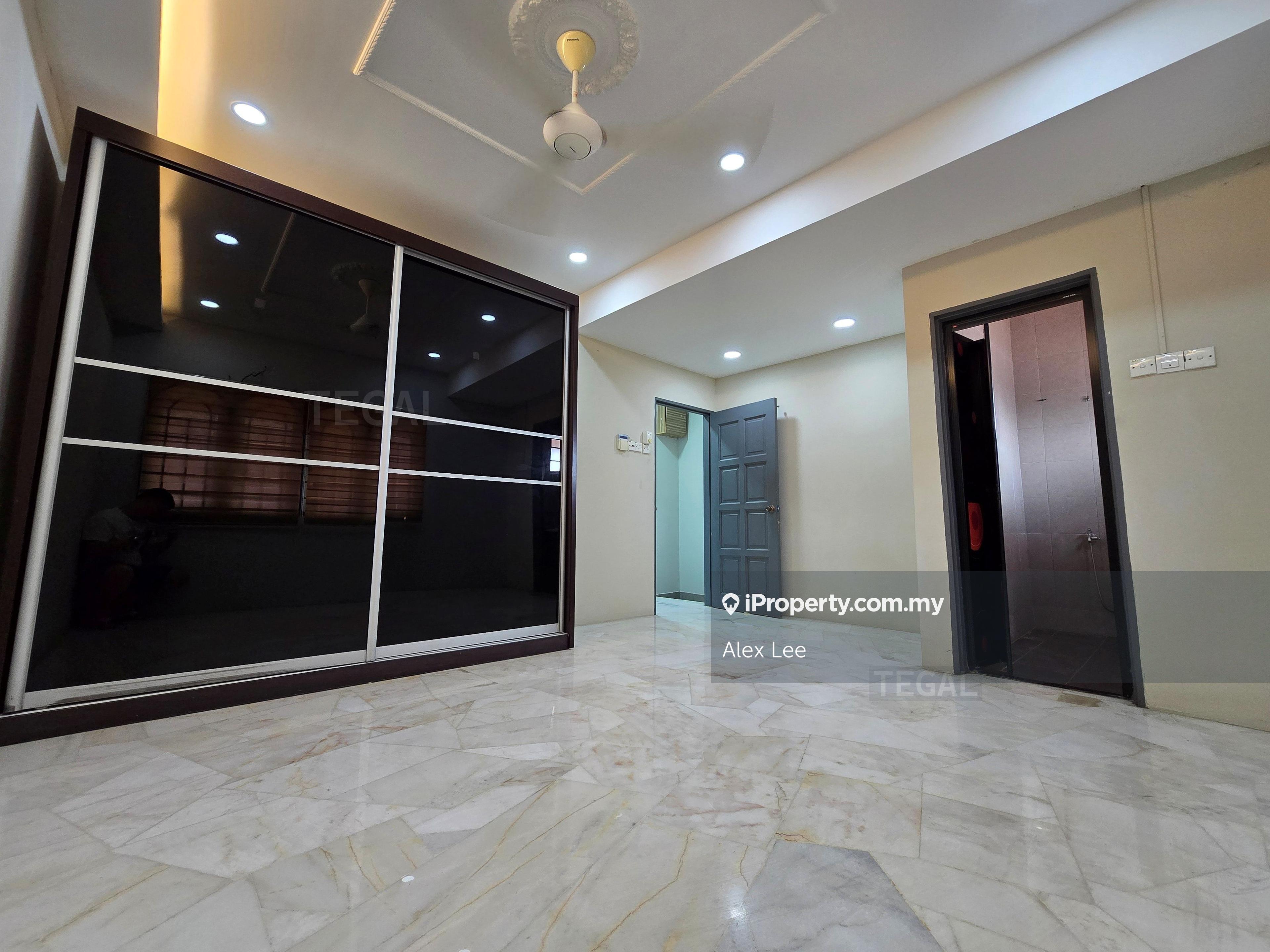 Full Reno Extended Taman Sentosa Klang 2 Storey Prime Locations!