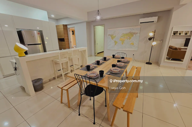 Full loan 1000sf 3 Room 2 Bath Balcony Yard Free Fully Furniturev