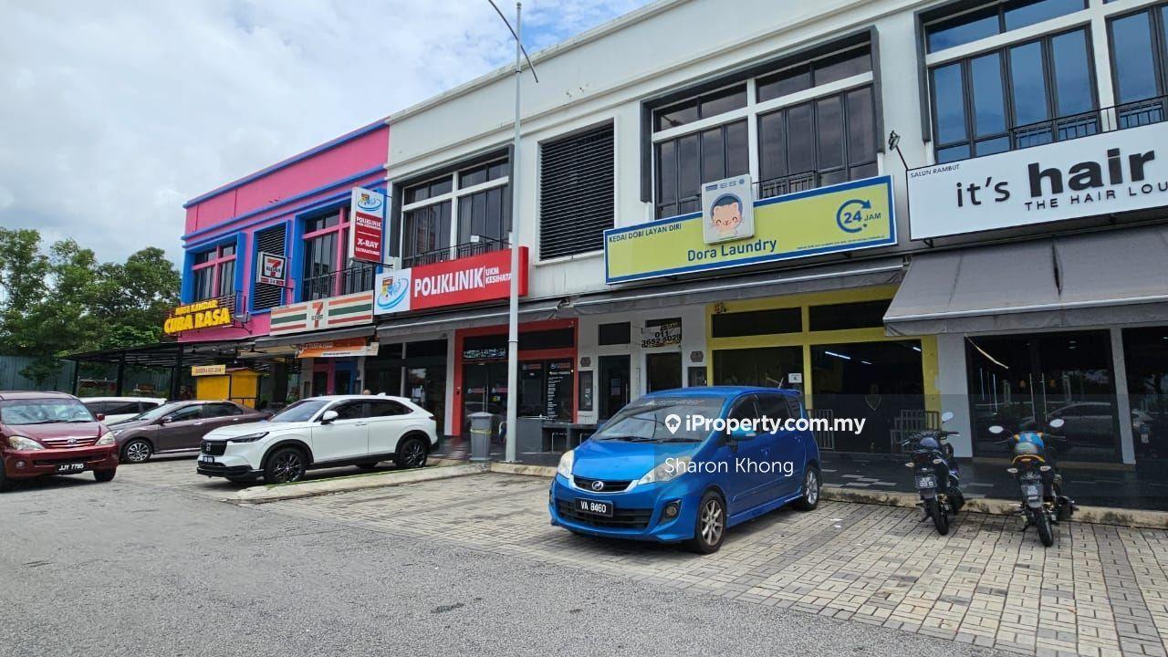 Brighton Shoplot at Eco Majestic face mainroad for sale