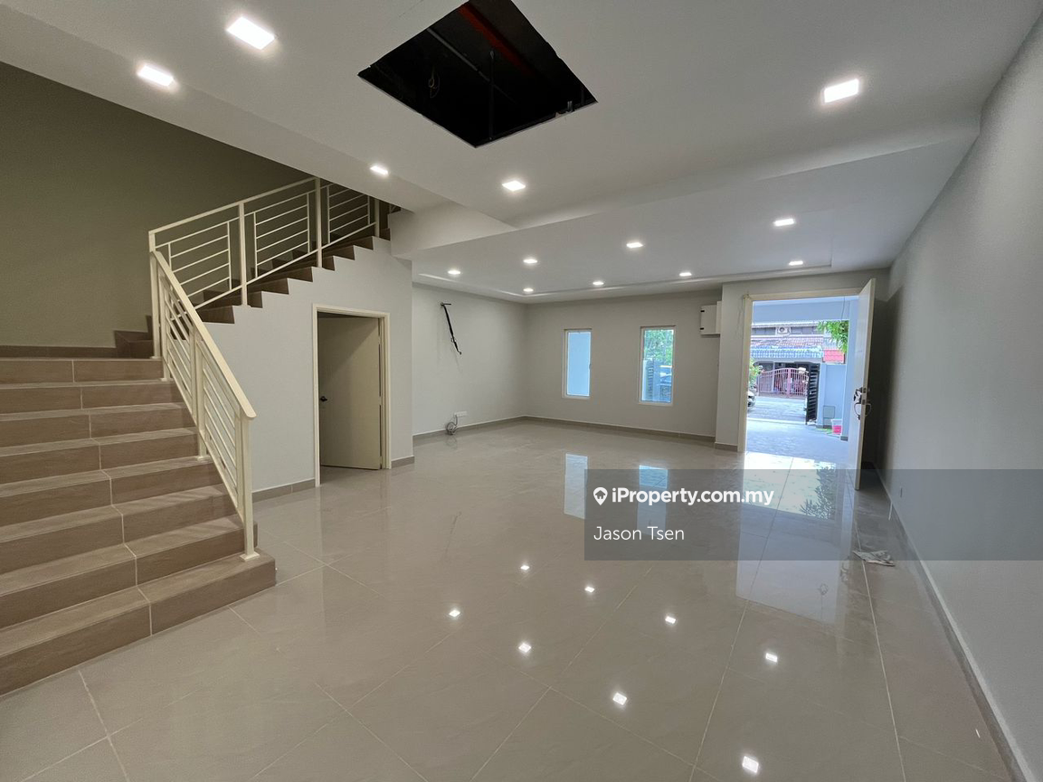 Two storey landed