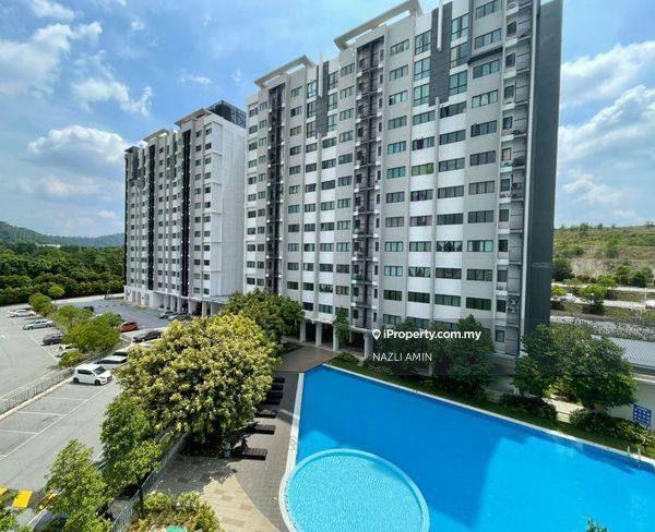 Partly Furnished Suria Ixora, Shah Alam