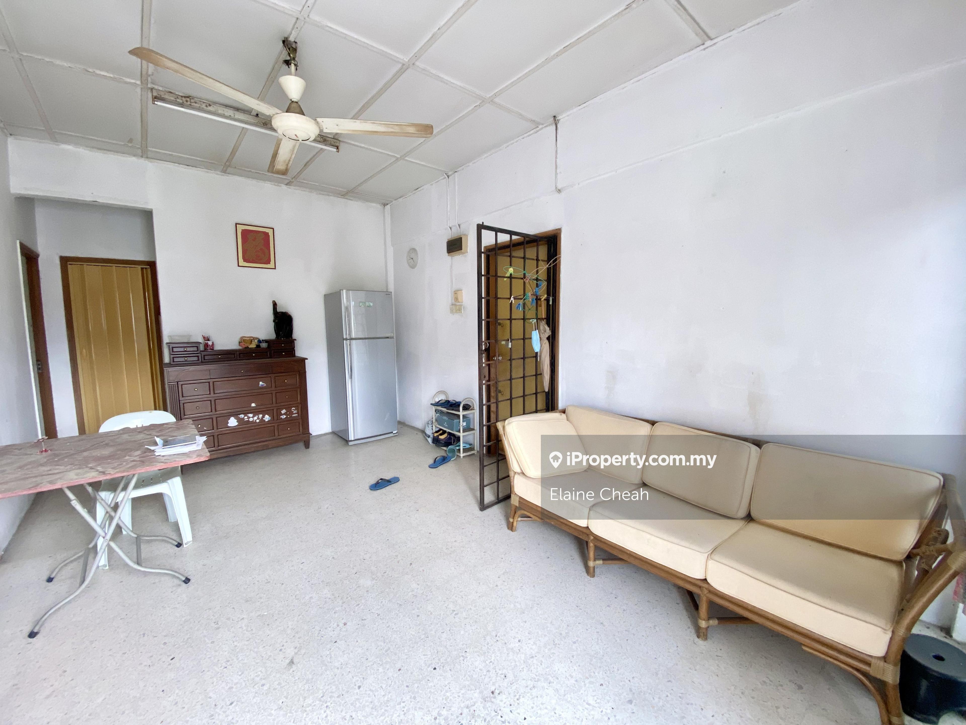 Below Market Price, Selayang, Bukit Idaman, Bangau Apartment