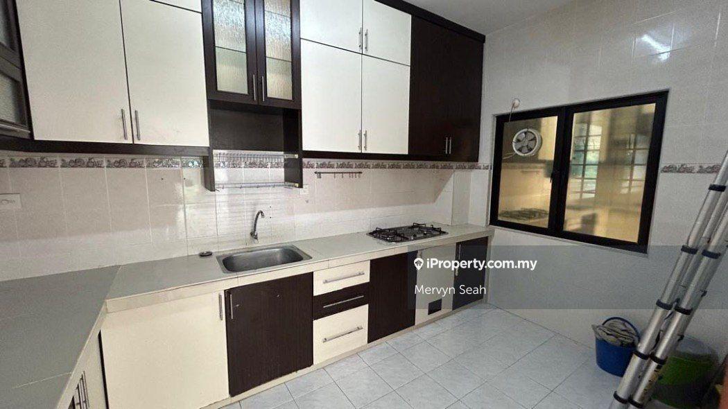 Alpine Tower 1150 Sqft Middle Floor Renovated Unit Cheapest In Market