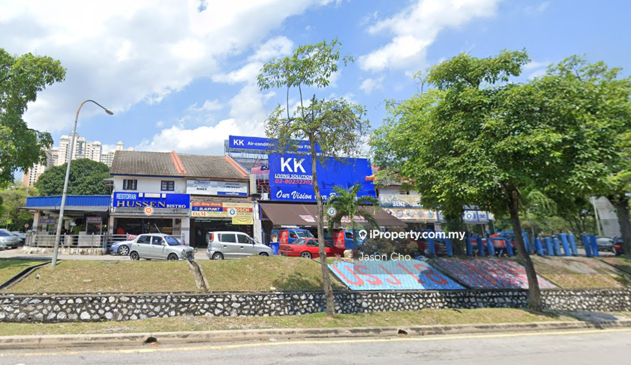 Exclusive Corner Shop at Usj Subang Jaya