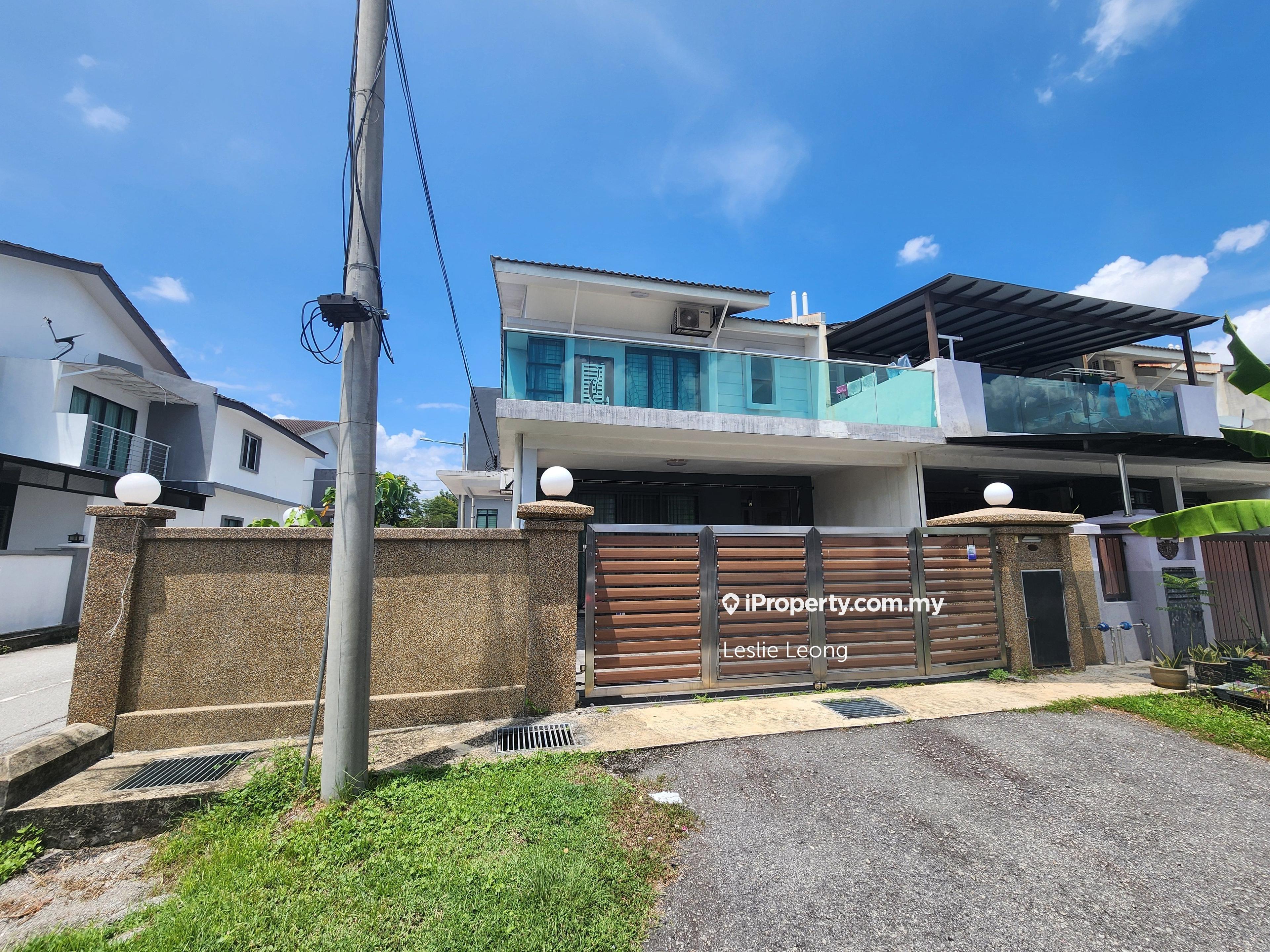 Endlot Fully Furnished 2 storey Botania Residence Saujana Rawang