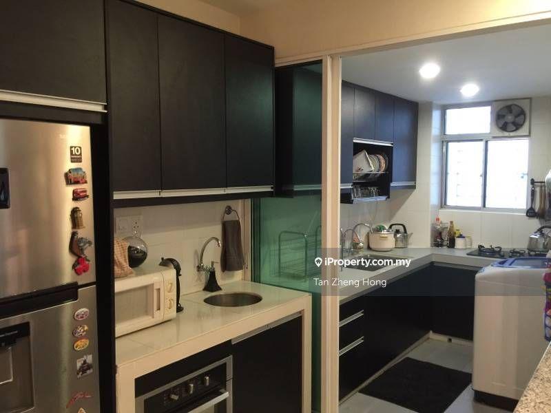 Pv16 Pv 16 Condo Renovated 1450sqft Good Roi 5.4% Corner Unit Setapak