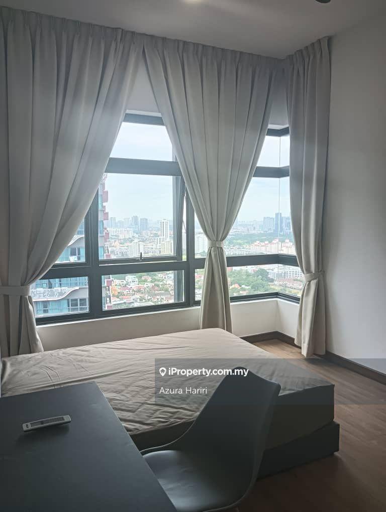 Fully Furnished Master Room Ensuite Bath For Rent at Astoria, Ampang