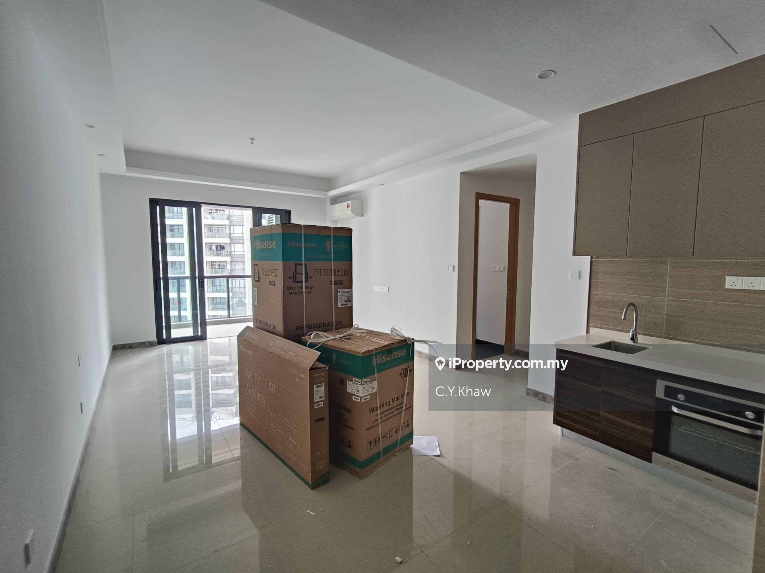 R&F Princess Cove @ Phase 2 High Floor 839sq.ft 2bed 2 bath