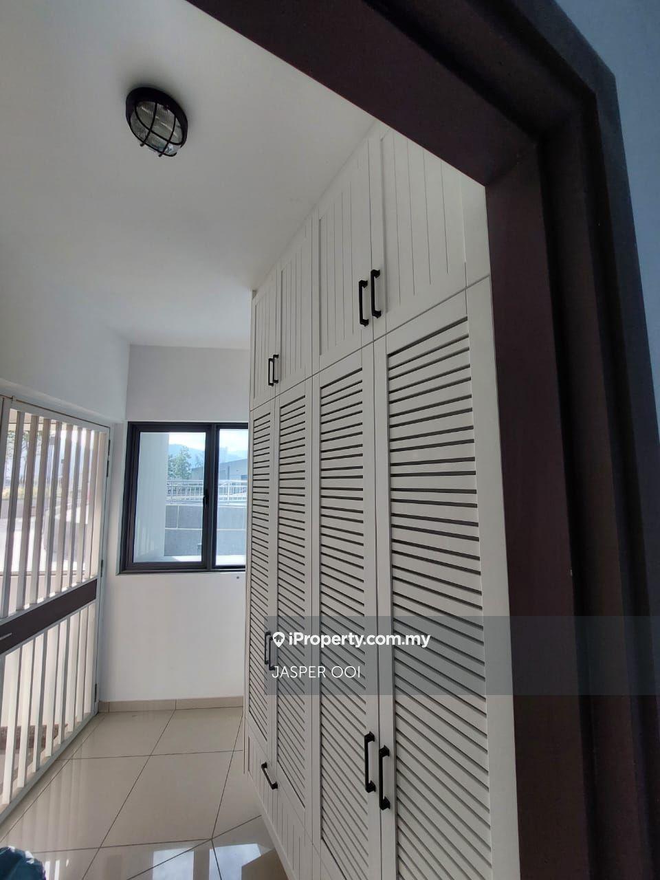 Waterside Residence, Gelugor, 3 bedrooms, partially furnished