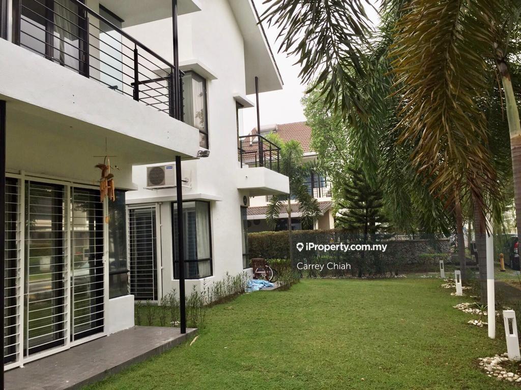 Terrace house for Sale