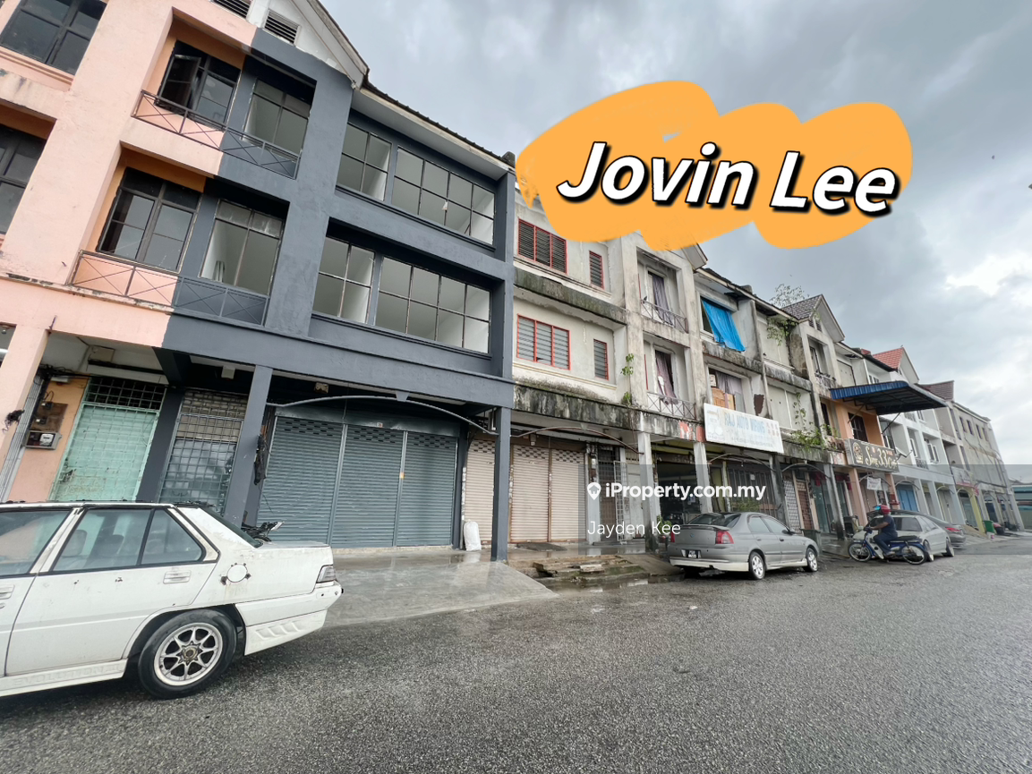 Jawi sungaibakap 3storey shoplot sale near jawijaya below value