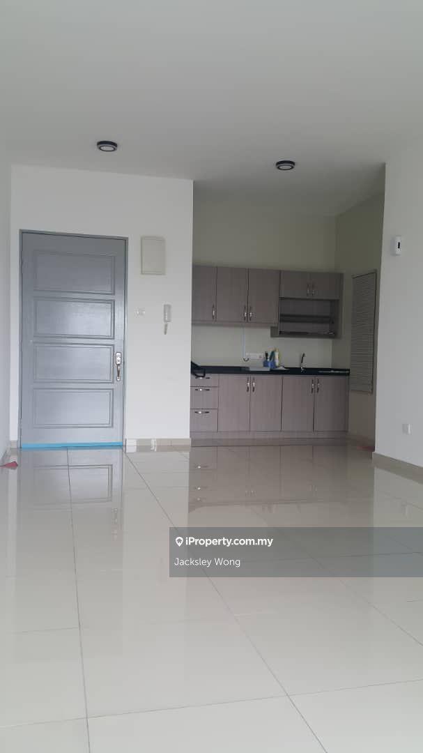 D Suria 1060 sqft for sale