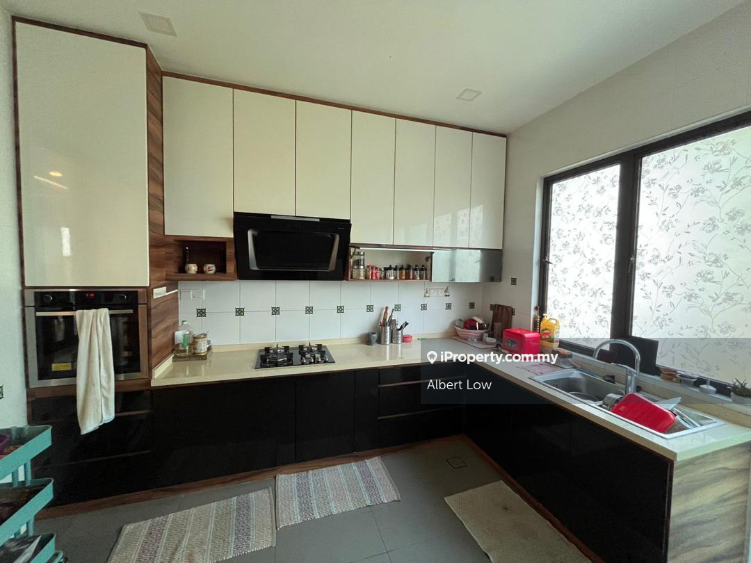 Spacious / Partially furnished / good condition