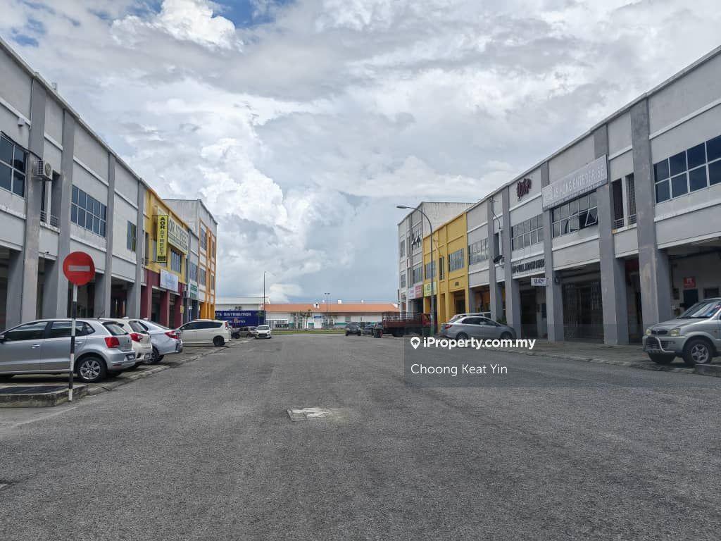 2 storey shoplot for sale at stargate alor setar only rm 600k!