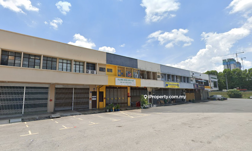 1.5 Storey Factory Taman Perindustrian Puchong Utama Roi 4%