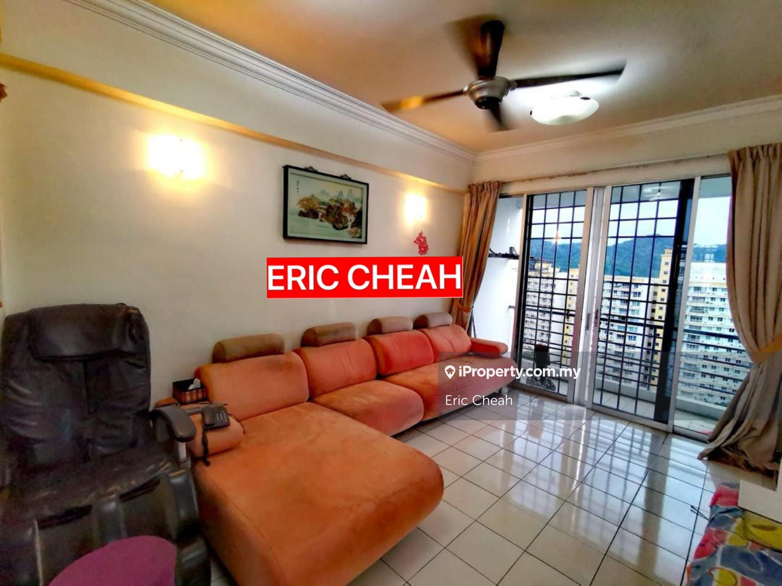 Putra Place / Fully Furnished / Move in Condition / Pool View / 1 Cp