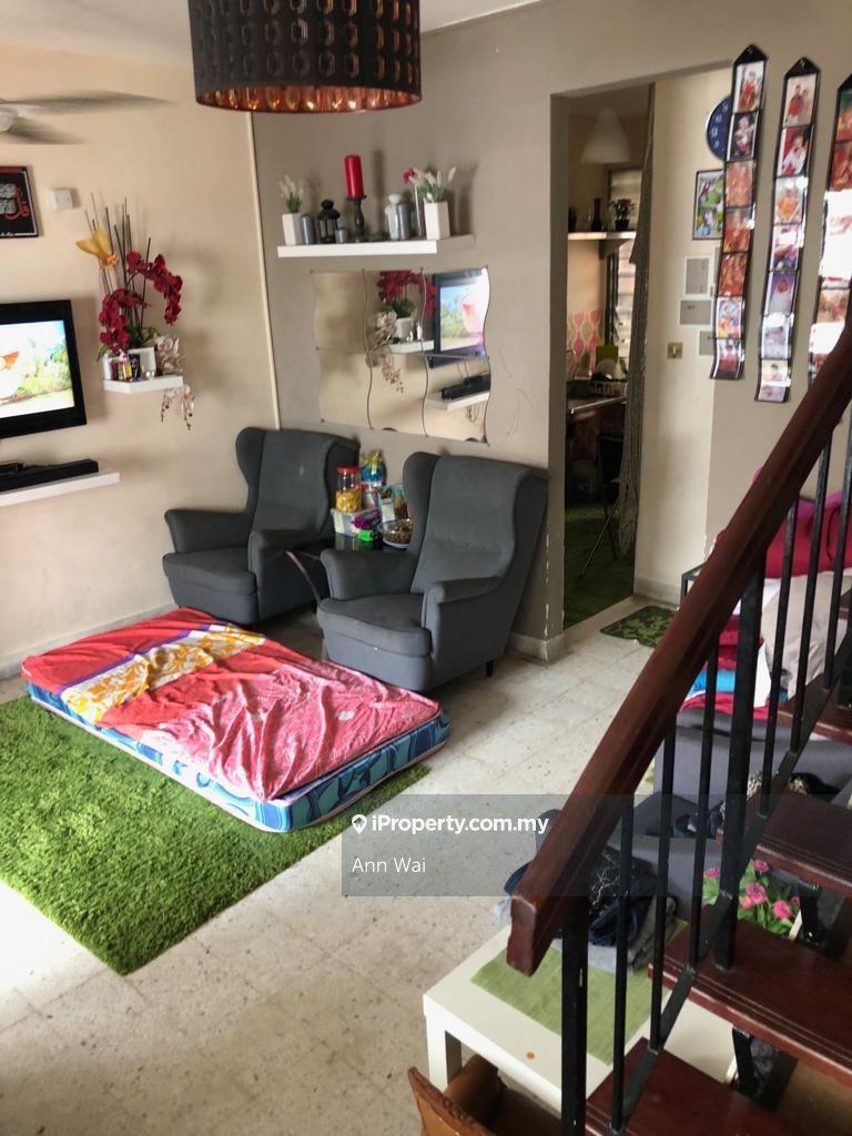 Endlot 2 Storey House For Rent, Taman Delima KL Disewa 